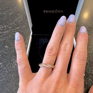 Pandora rose twisted lines ring size 4.5